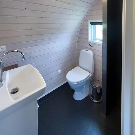1 Bedroom Cozy In